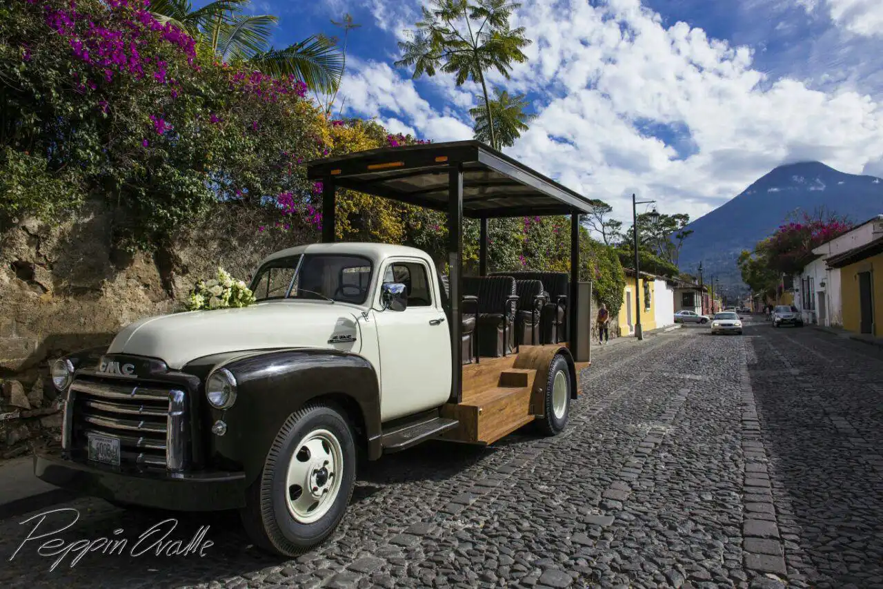 alquiler renta de autos clasicos guatemala
